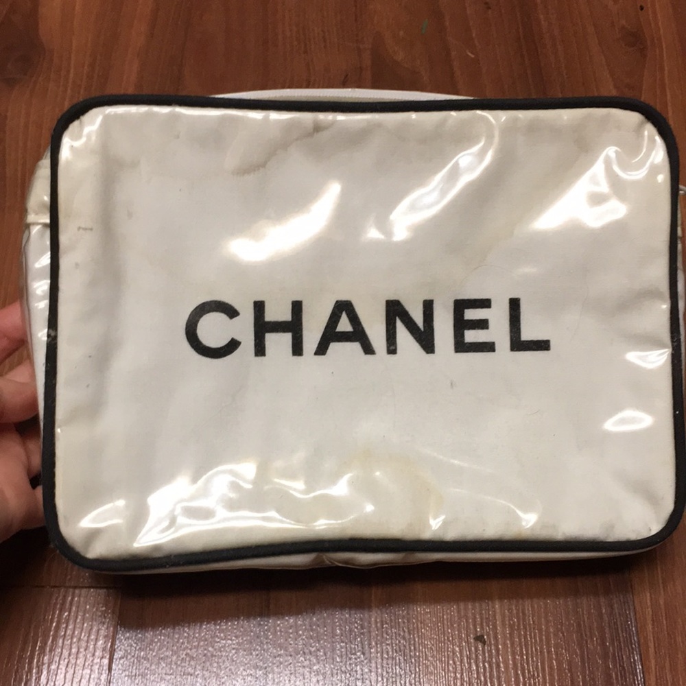 Vintage Chanel Make up bag